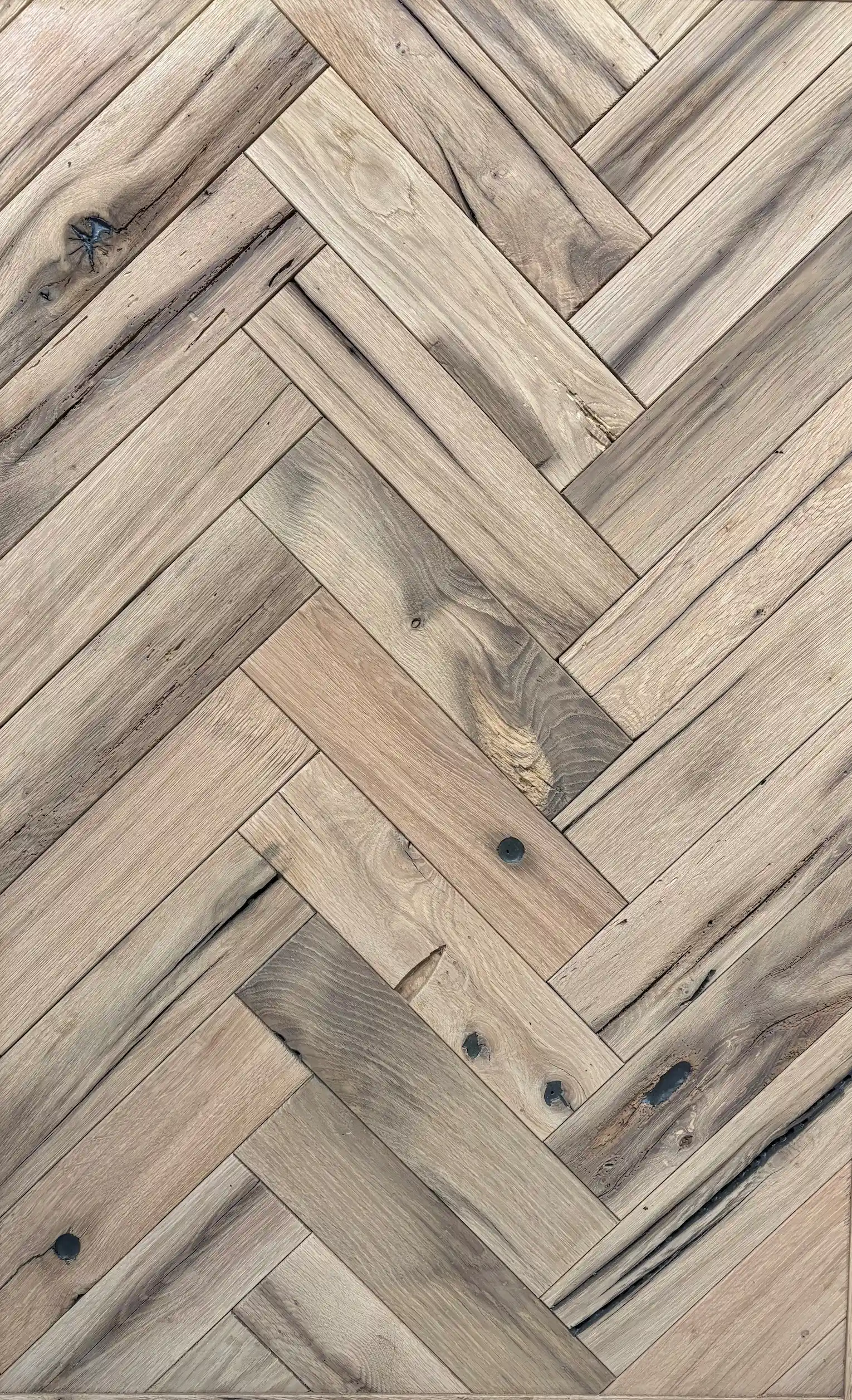 Landhausdiele Eiche mit natürlicher Oberfläche
