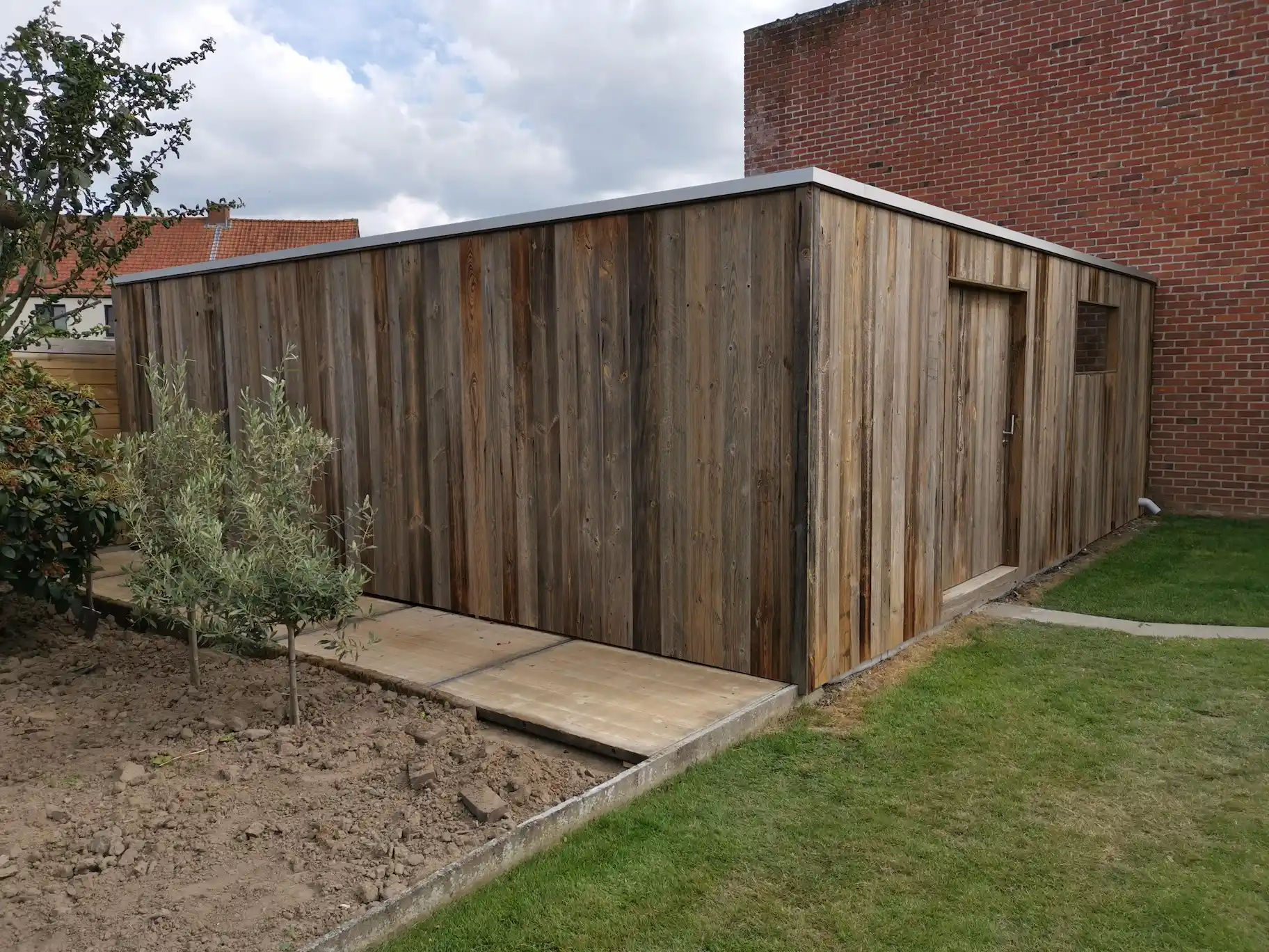 Alte Fichte Holz mit natürlicher Patina und rustikaler Struktur